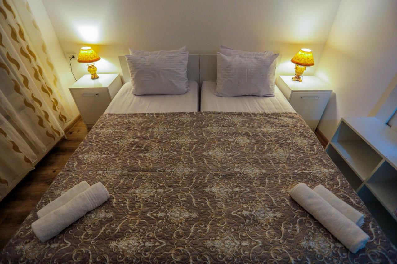 Rudakiy Guest House Bukhara Esterno foto